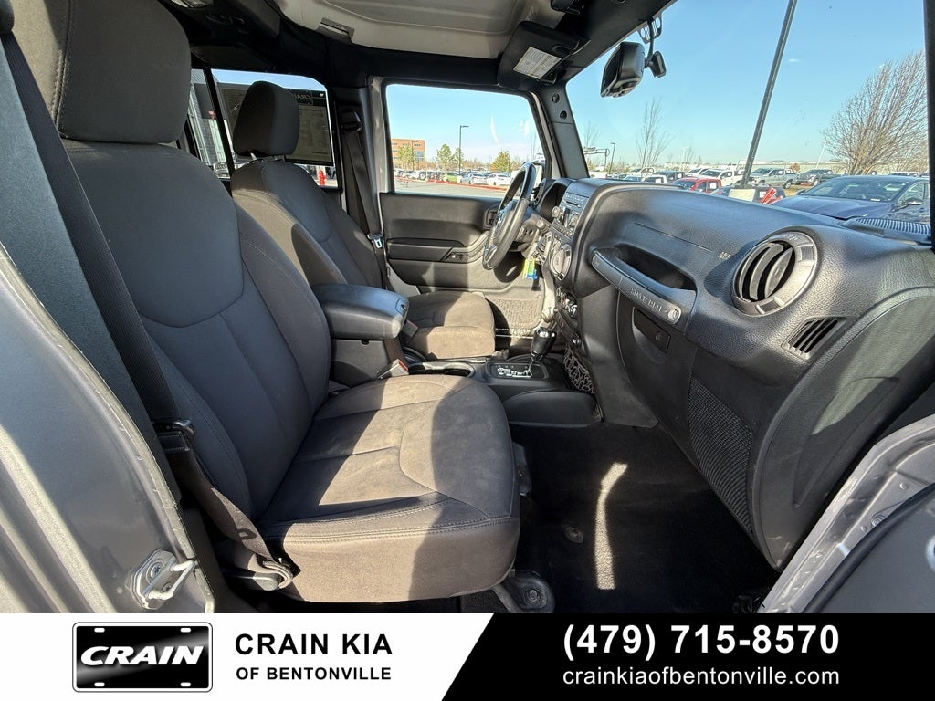 2017 Jeep Wrangler Unlimited Sport - 4WD