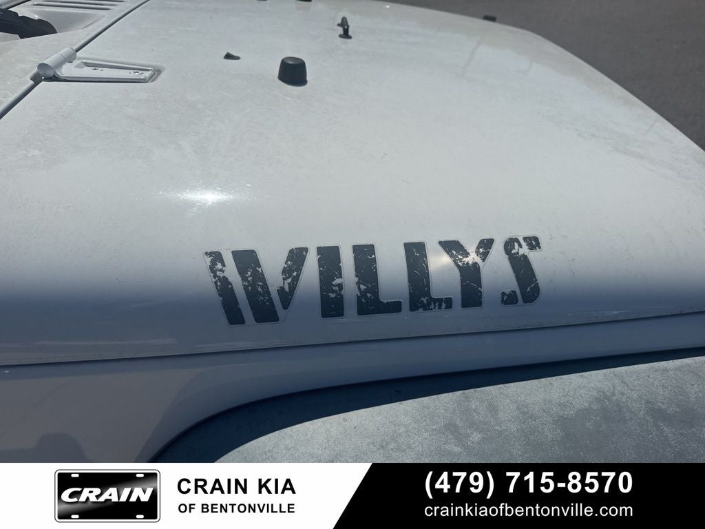 2016 Jeep Wrangler Unlimited Willys - 4WD / CLEAN CARFAX