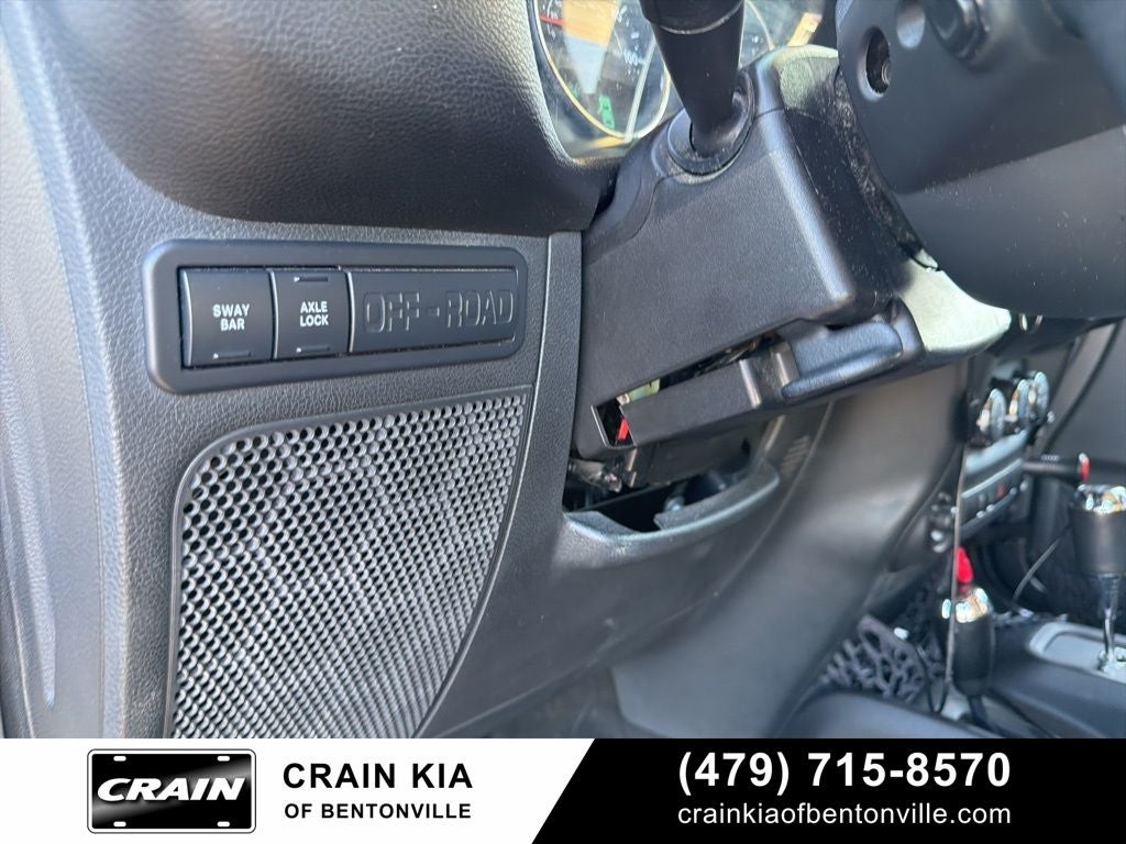 2014 Jeep Wrangler Unlimited Rubicon - LIFTED! / 4WD / CLEAN CARFAX