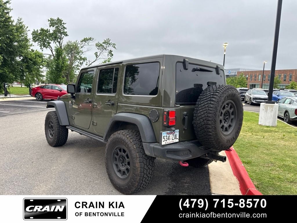 2015 Jeep Wrangler Unlimited Rubicon - 4WD / CLEAN CARFAX HISTORY