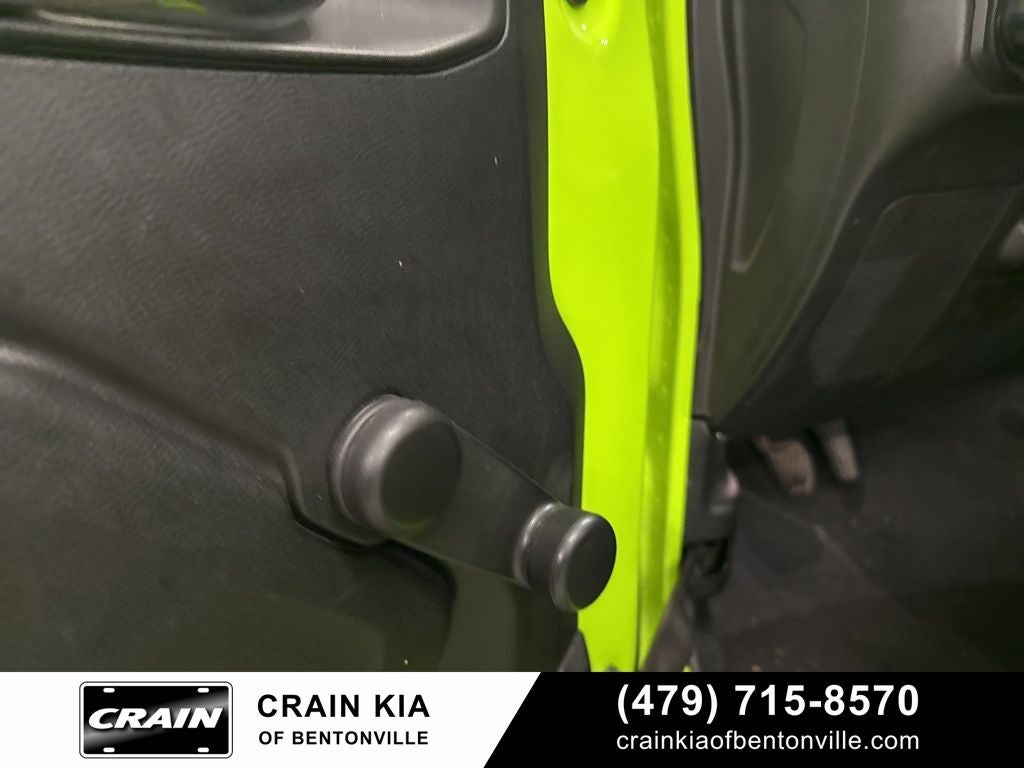2021 Jeep Wrangler Sport - 4WD / CLEAN CARFAX HISTORY