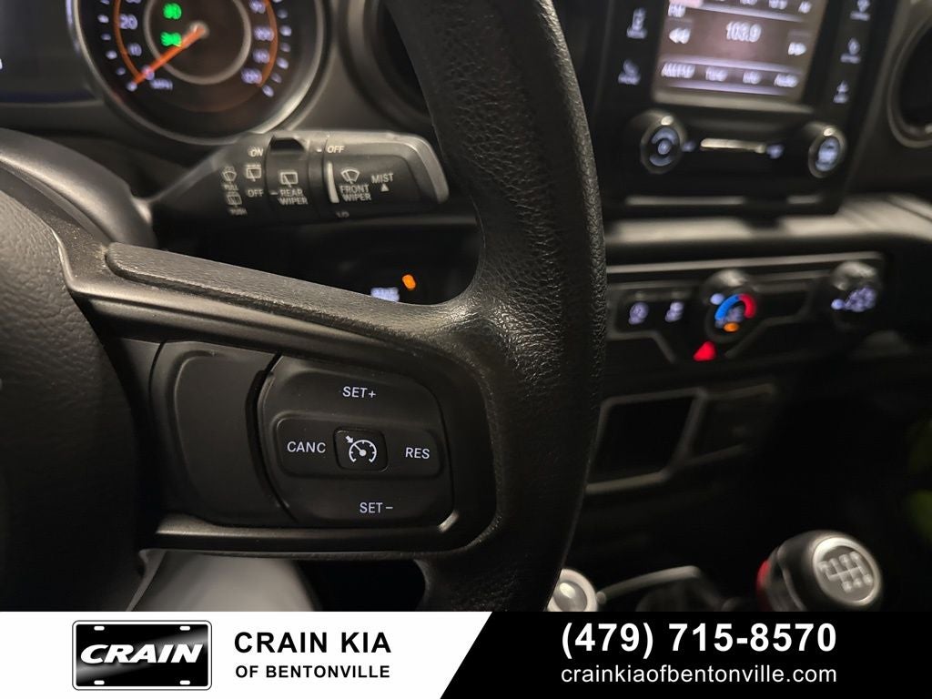 2021 Jeep Wrangler Sport - 4WD / CLEAN CARFAX HISTORY