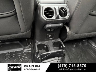 2019 Jeep Wrangler Unlimited Sahara - 4WD / SKY 1 TOUCH / CLEAN CARFAX