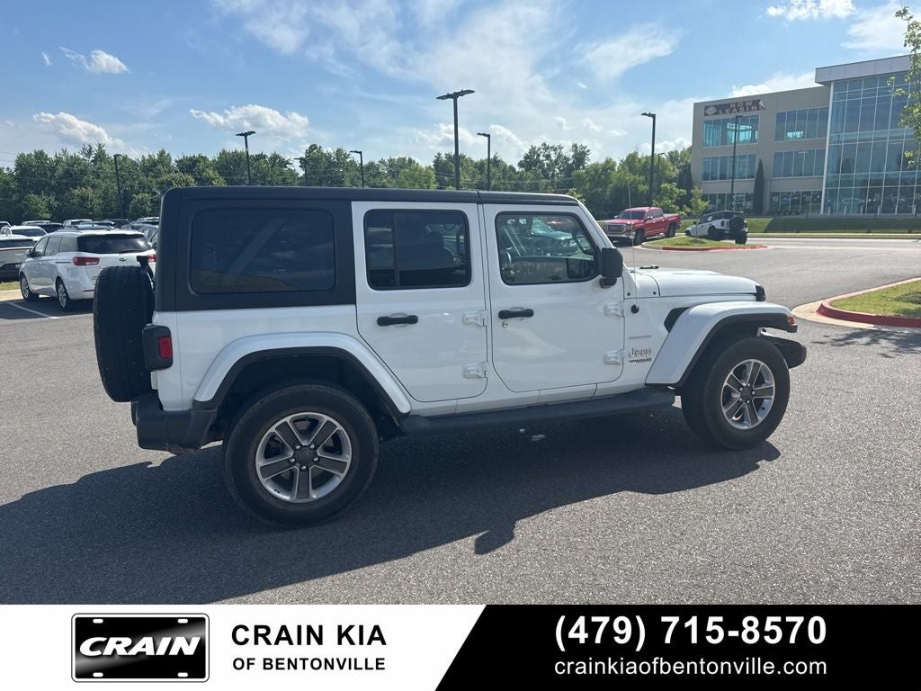 2018 Jeep Wrangler Unlimited Sahara - 4WD / CLEAN CARFAX / ONE OWNER
