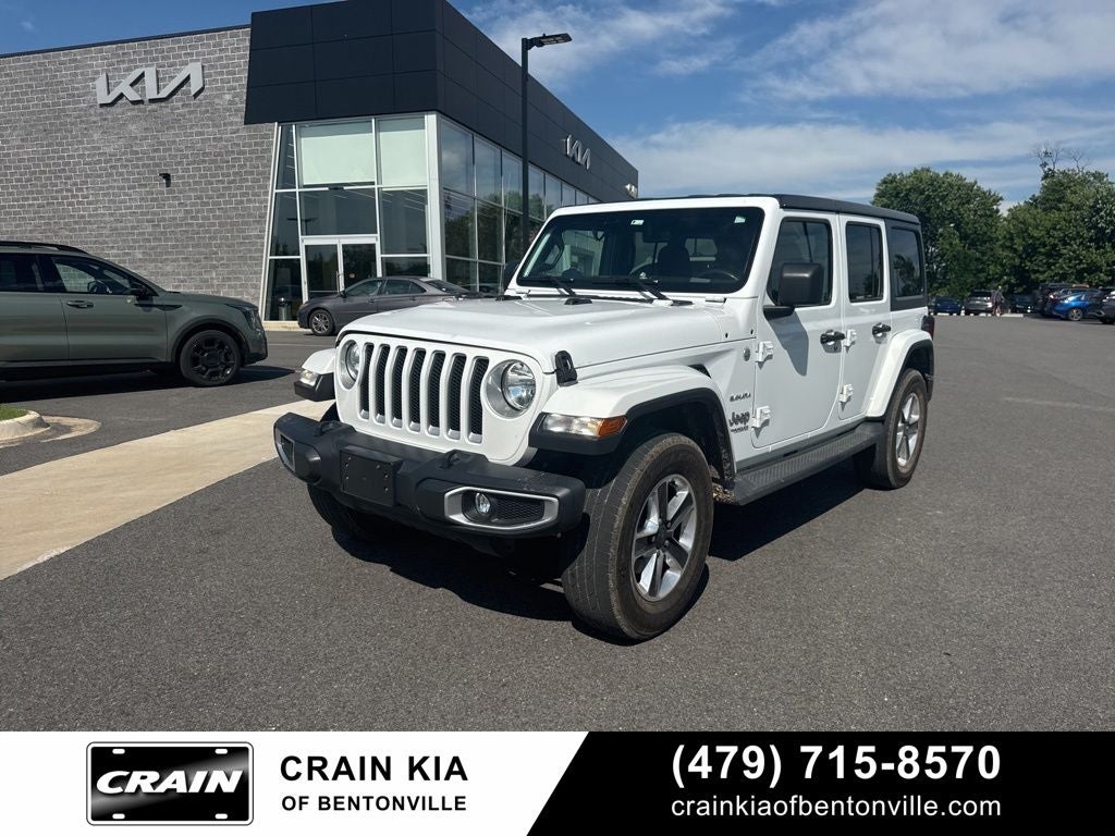 2018 Jeep Wrangler Unlimited Sahara - 4WD / CLEAN CARFAX / ONE OWNER