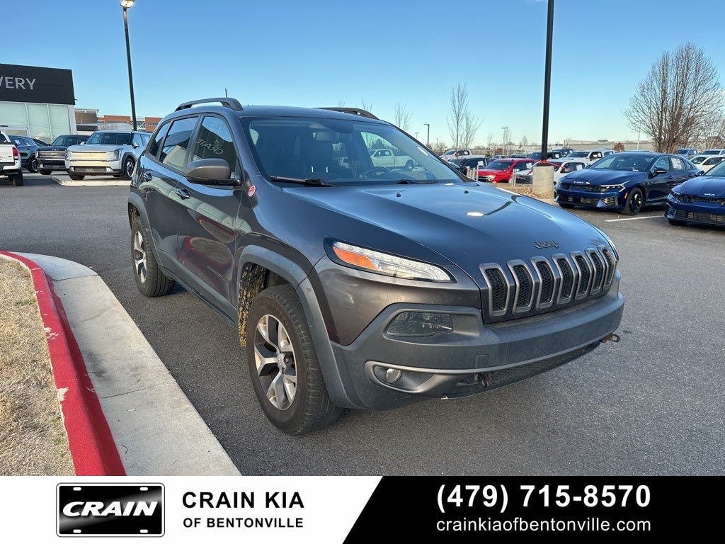 2018 Jeep Cherokee Trailhawk - WHOLESALE / AS-IS