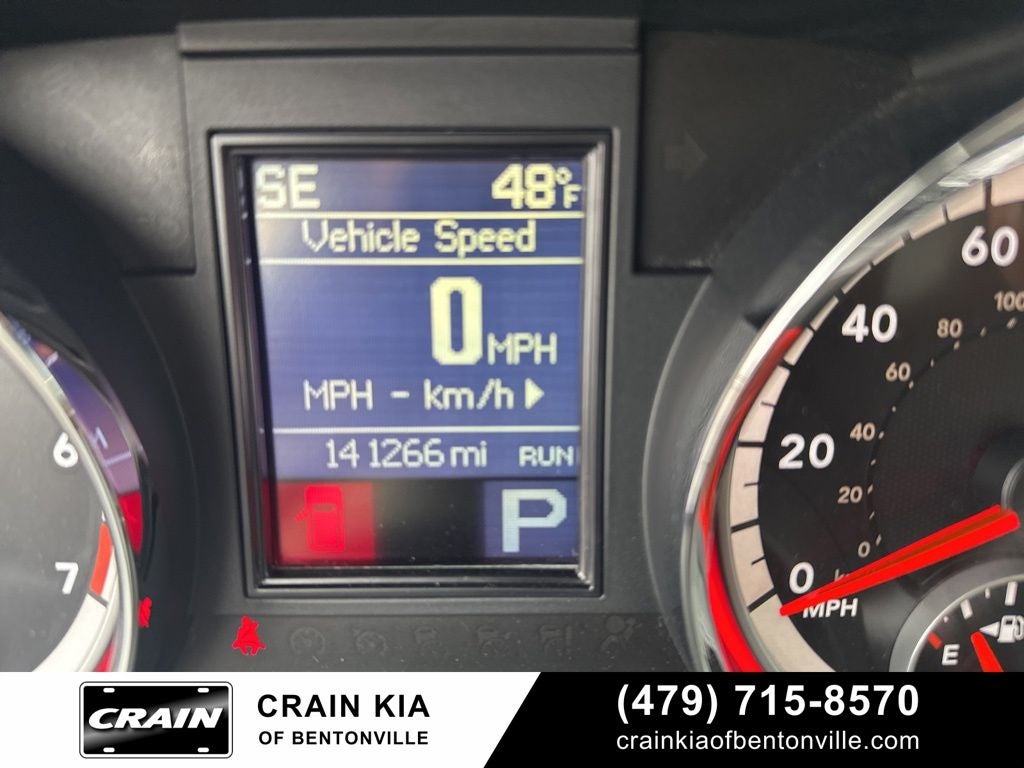 2013 Dodge Durango SXT - CLEAN CARFAX / 3RD ROW / VERY CLEAN!