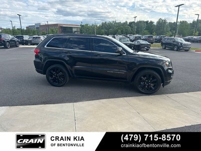 2013 Jeep Grand Cherokee Laredo - 4WD / SUNROOF