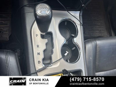 2013 Jeep Grand Cherokee Laredo - 4WD / SUNROOF