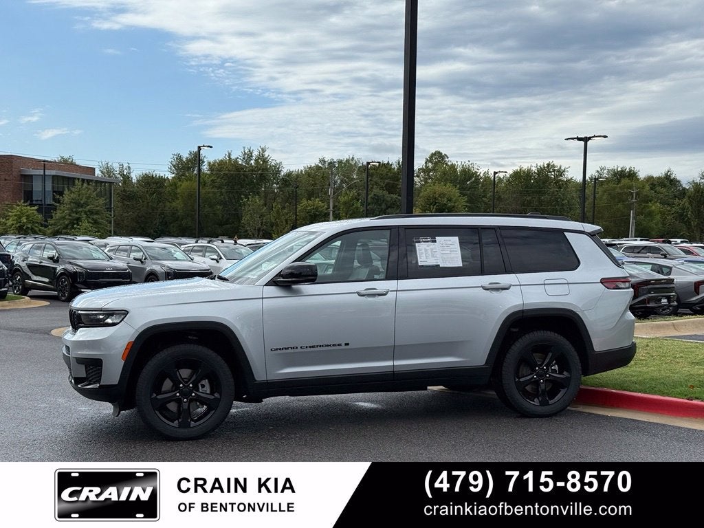 2024 Jeep Grand Cherokee L Altitude X - 4WD / PANORAMIC SUNROOF / CLEAN CARFAX
