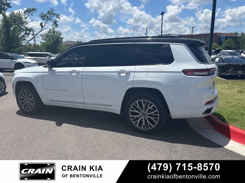 2025 Jeep Grand Cherokee L Summit - 4WD / PANORAMIC SUNROOF
