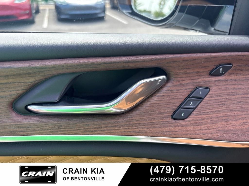 2025 Jeep Grand Cherokee L Summit - 4WD / PANORAMIC SUNROOF / CLEAN CARFAX