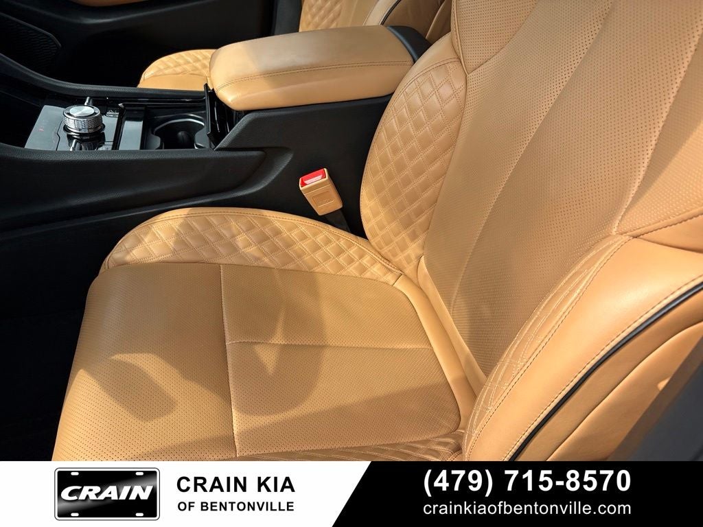 2025 Jeep Grand Cherokee L Summit - 4WD / PANORAMIC SUNROOF / CLEAN CARFAX