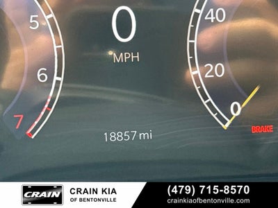 2025 Jeep Grand Cherokee L Summit - 4WD / PANORAMIC SUNROOF / CLEAN CARFAX