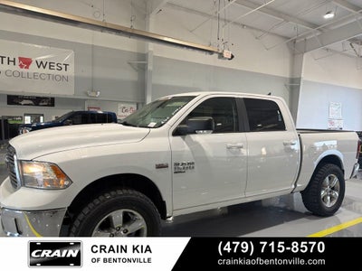 2019 RAM 1500 Classic Big Horn - 4WD / CLEAN CARFAX / LIFTED!