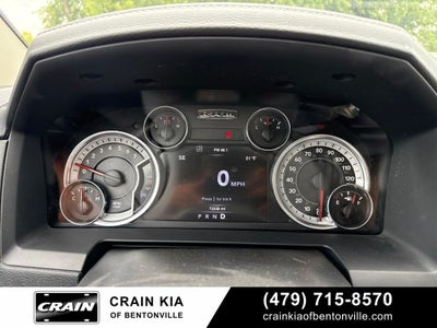 2016 RAM 1500 Laramie - 4WD / CLEAN CARFAX / ONE OWNER