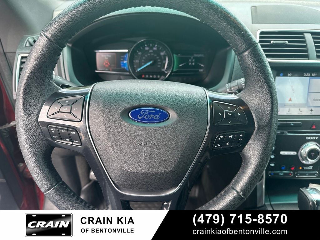 2017 Ford Explorer Limited - CLEAN CARFAX / LEATHER