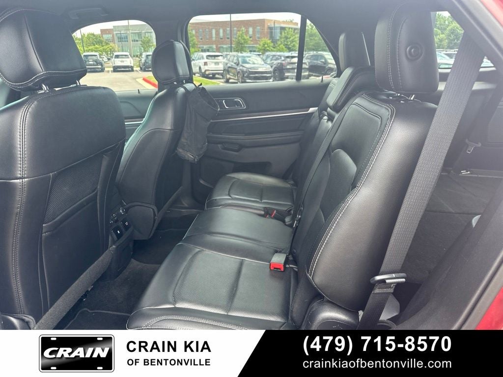 2017 Ford Explorer Limited - CLEAN CARFAX / LEATHER