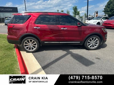 2017 Ford Explorer Limited - CLEAN CARFAX / LEATHER