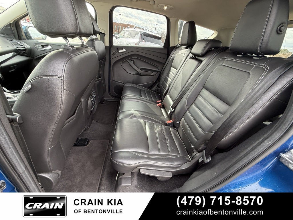 2017 Ford Escape Titanium - PANORAMIC SUNROOF / CLEAN CARFAX