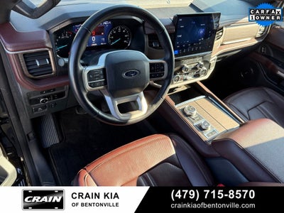 2024 Ford Expedition Limited - 4WD / PANORAMIC SUNROOF / CLEAN CARFAX / 1 OWNER