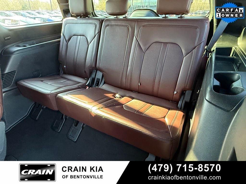 2024 Ford Expedition Limited - 4WD / PANORAMIC SUNROOF / CLEAN CARFAX / 1 OWNER