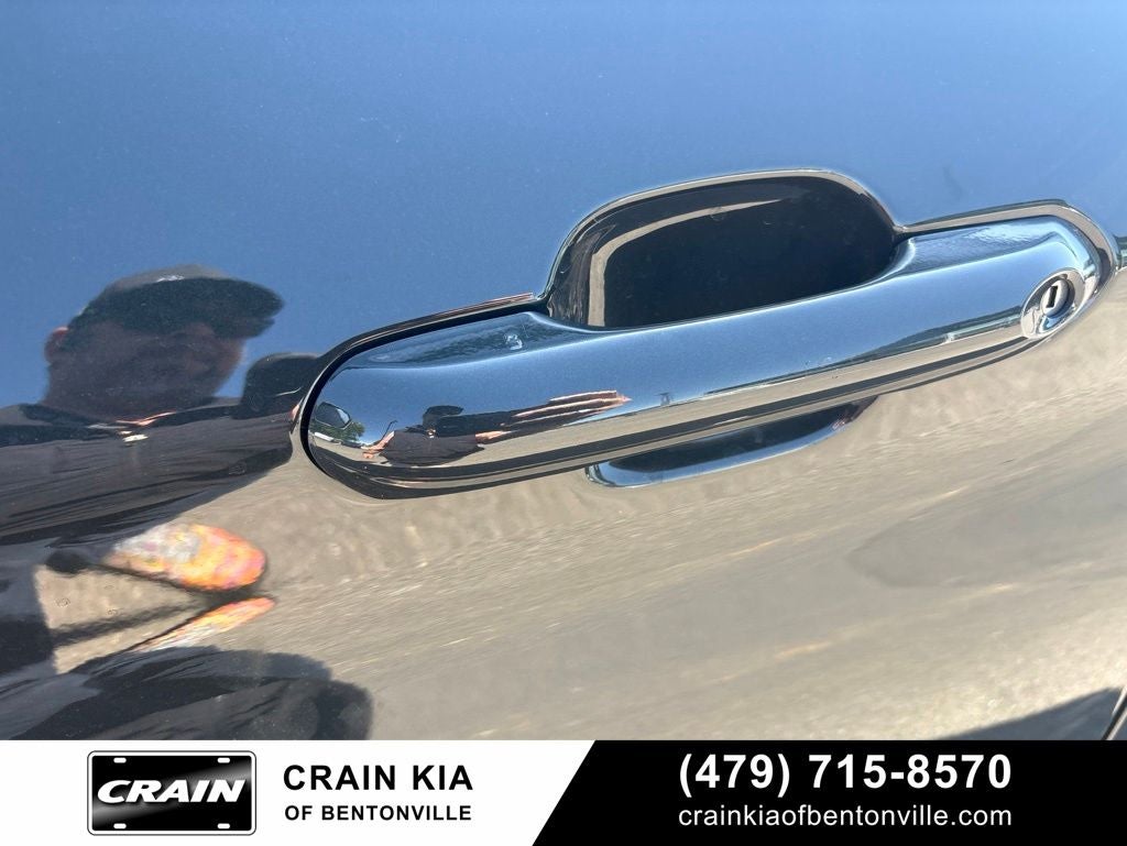 2024 Ford Explorer XLT - 4WD / CLEAN CARFAX / ONE OWNER