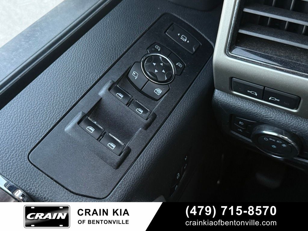 2022 Ford F-250SD Lariat - 4WD / CLEAN CARFAX / ONE OWNER