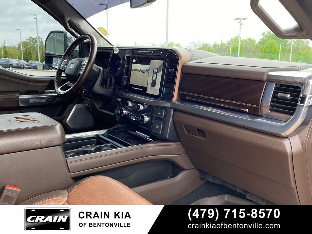 2024 Ford F-250SD King Ranch - 4WD / CLEAN CARFAX / LIFTED!