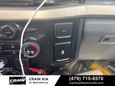 2026 Ford F-250SD XL - 4WD / CLEAN CARFAX / ONE OWNER