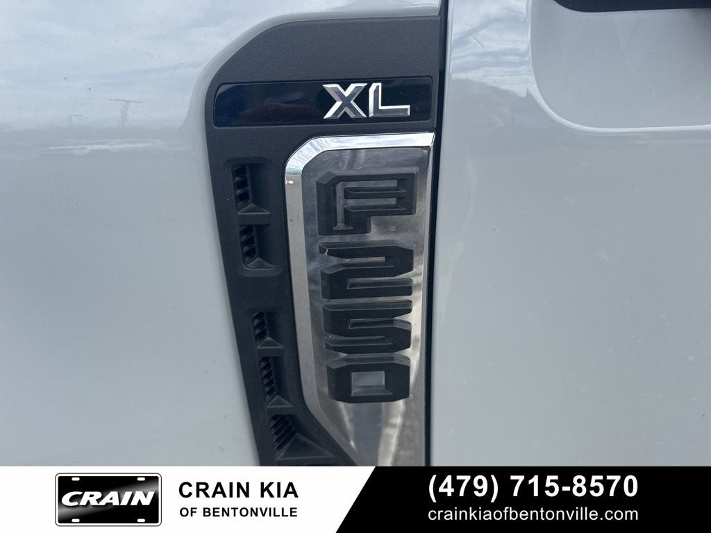 2026 Ford F-250SD XL - 4WD / CLEAN CARFAX / ONE OWNER