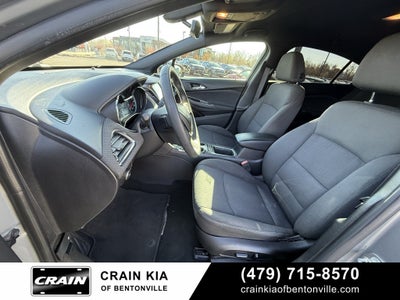 2017 Chevrolet Cruze LT - CLEAN CARFAX / RS PACKAGE