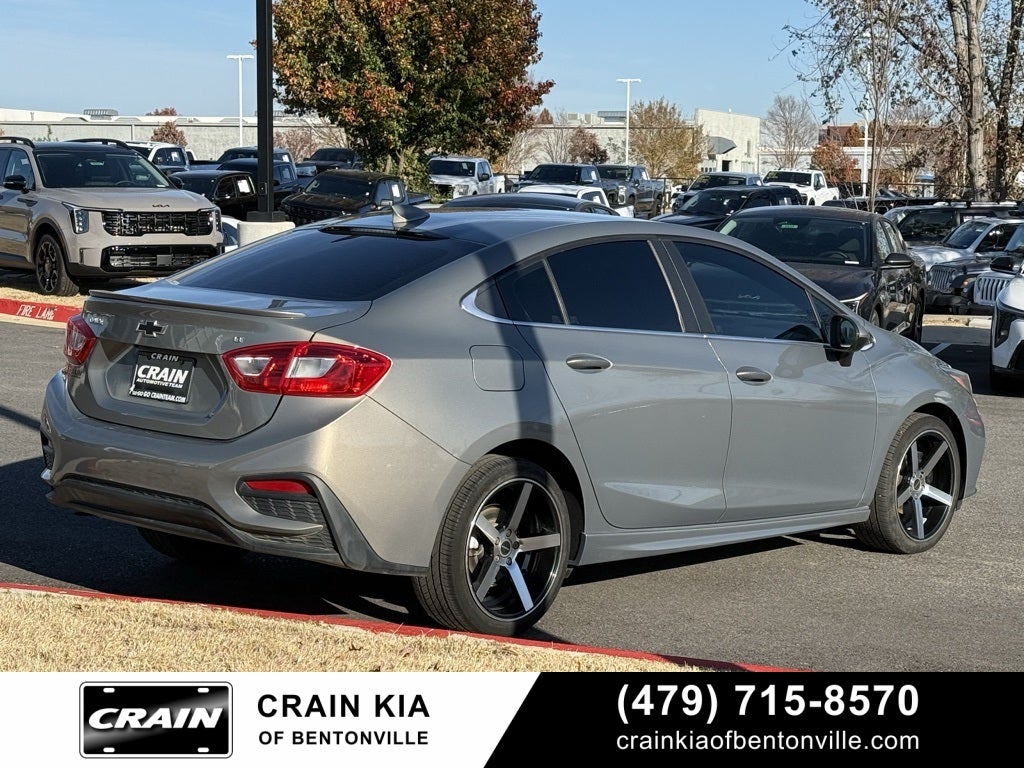 2017 Chevrolet Cruze LT - CLEAN CARFAX / RS PACKAGE