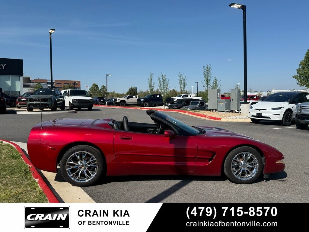 2004 Chevrolet Corvette Base - CLEAN CARFAX HISTORY