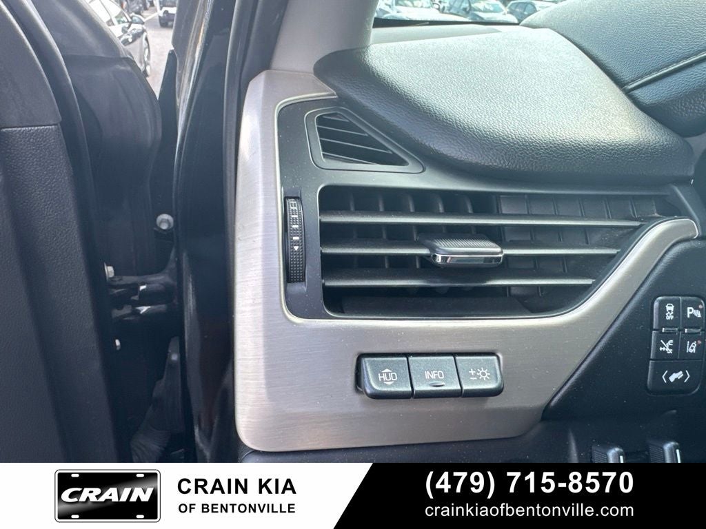 2015 GMC Yukon Denali - 4WD / SUNROOF