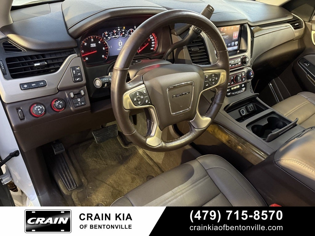 2016 GMC Yukon Denali - 4WD / SUNROOF