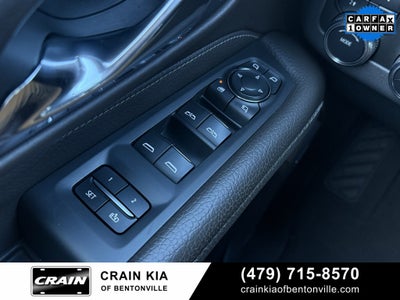 2021 GMC Yukon Denali - 4WD / PANORAMIC SUNROOF / ONE OWNER