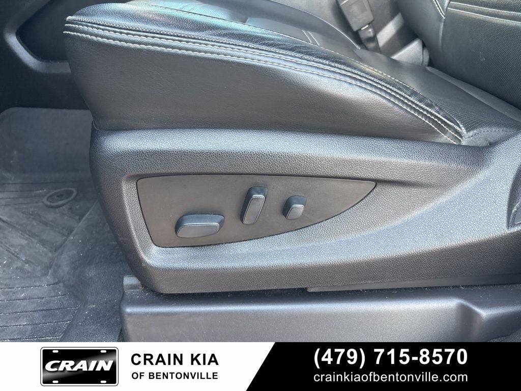 2018 GMC Yukon XL Denali Ultimate - 4WD / SUNROOF / CLEAN CARFAX