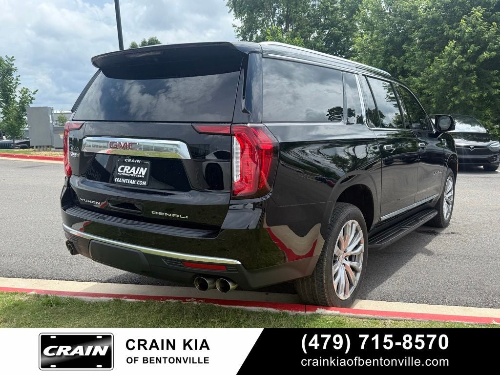 2022 GMC Yukon XL Denali - 4WD / CLEAN CARFAX