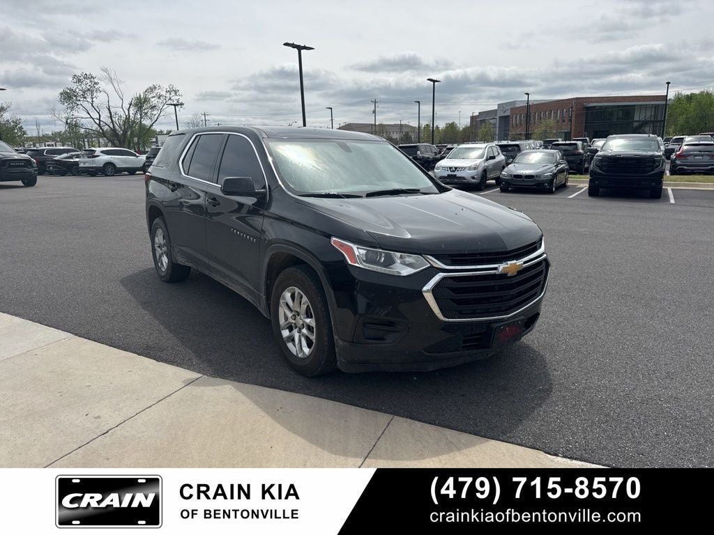 2019 Chevrolet Traverse LS - AWD / CLEAN CARFAX