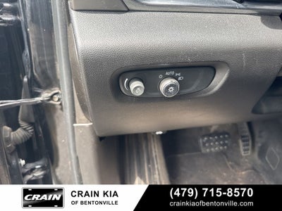 2019 Chevrolet Traverse LS - AWD / CLEAN CARFAX