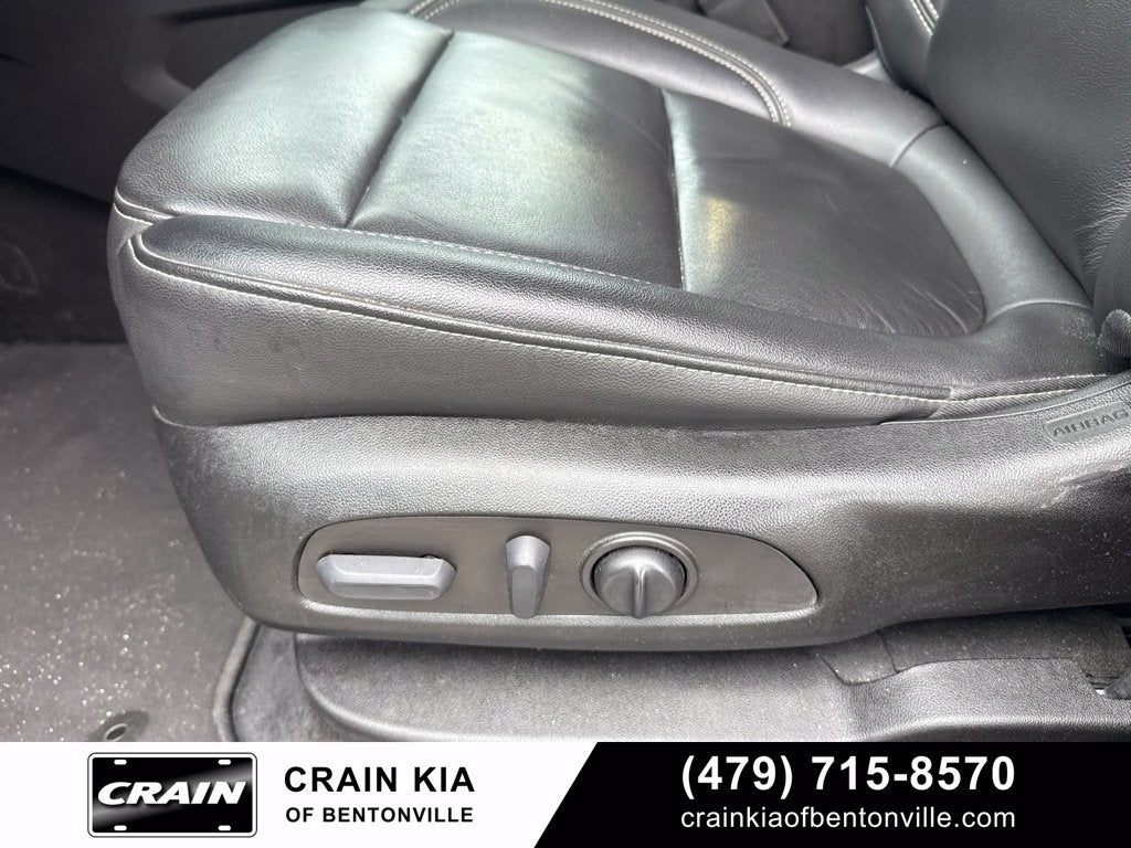 2023 Chevrolet Traverse LT Leather - AWD / CLEAN CARFAX