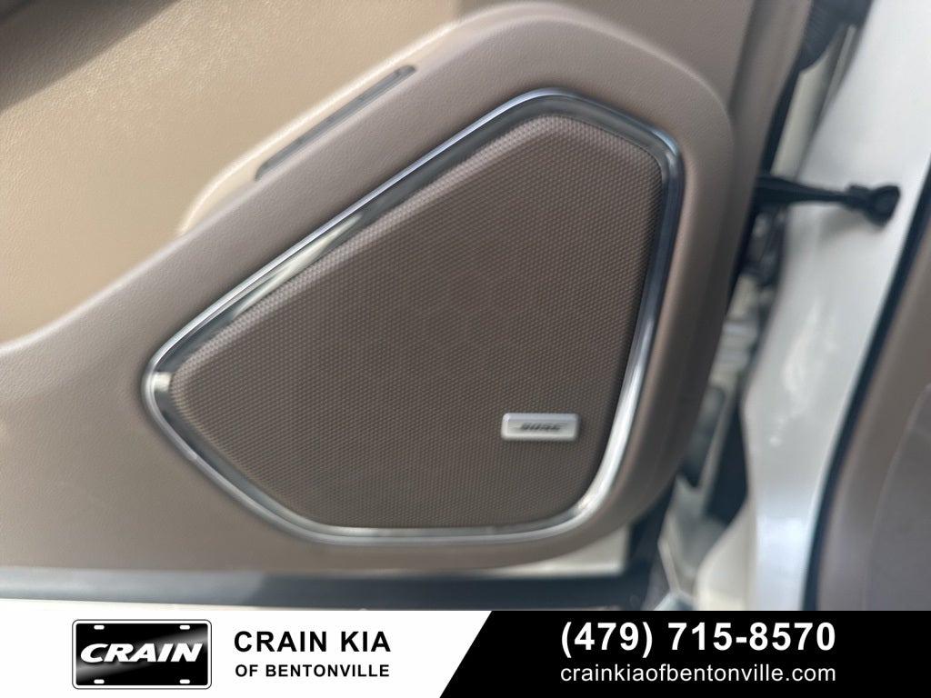 2015 Chevrolet Suburban LTZ - 4WD / SUNROOF / DVD / CLEAN CARFAX