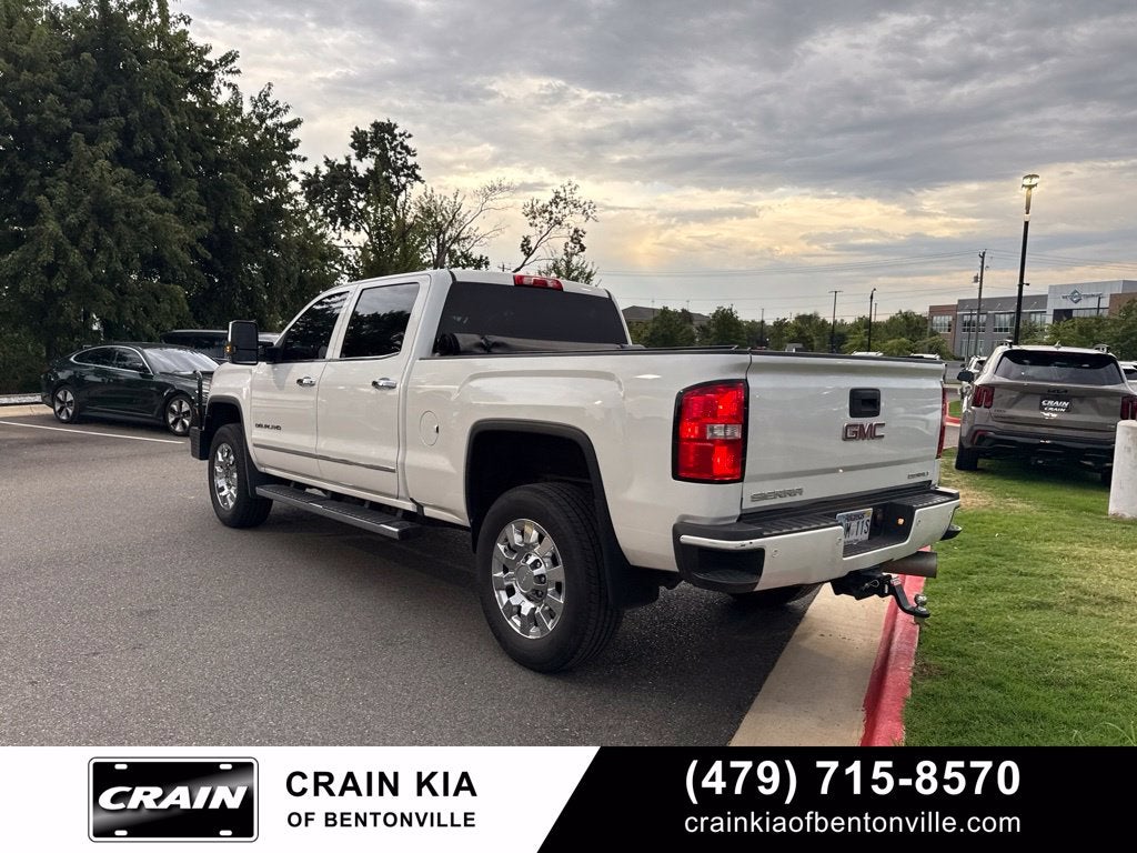 2019 GMC Sierra 3500HD Denali - 4WD