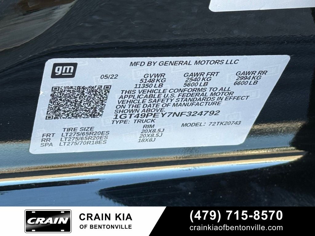 2022 GMC Sierra 2500HD AT4 - 4WD / SUNROOF / CLEAN CARFAX