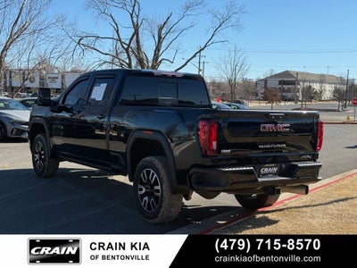 2022 GMC Sierra 2500HD AT4 - 4WD / SUNROOF / CLEAN CARFAX