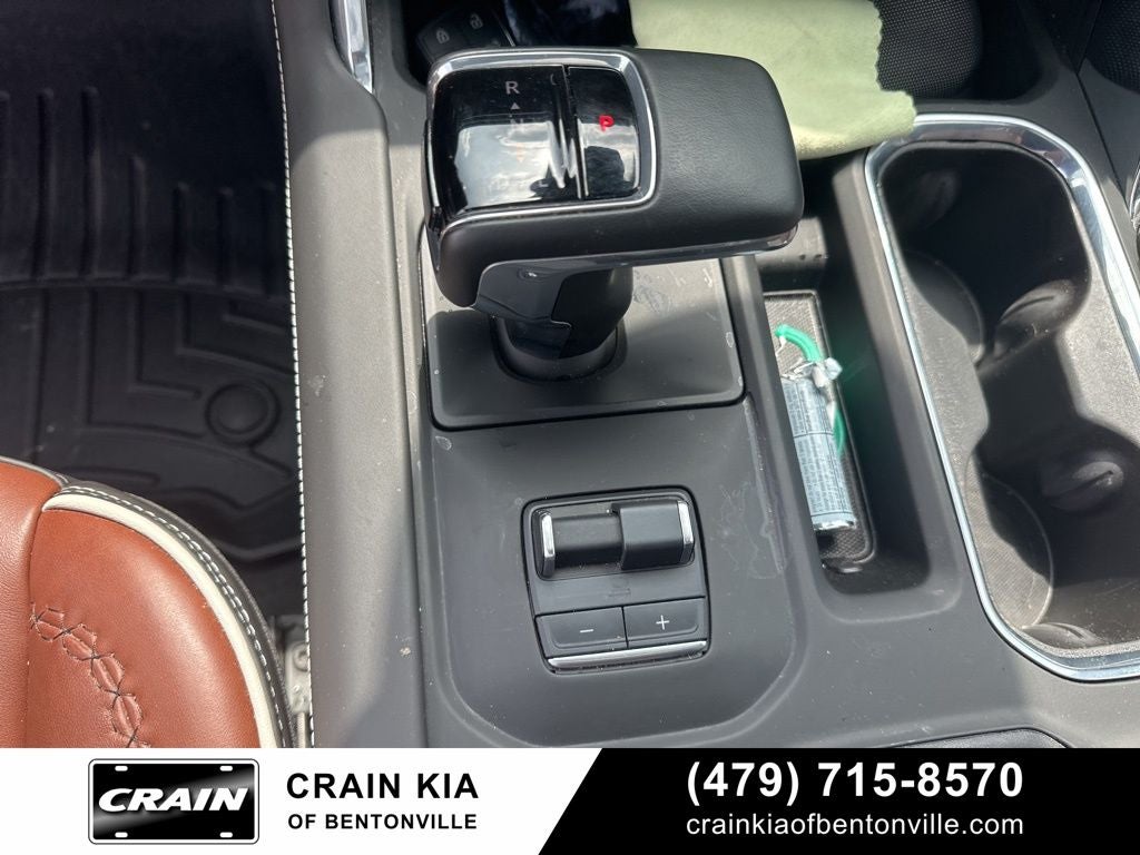 2025 GMC Sierra 1500 Denali Ultimate - 4WD / SUNROOF / CLEAN CARFAX
