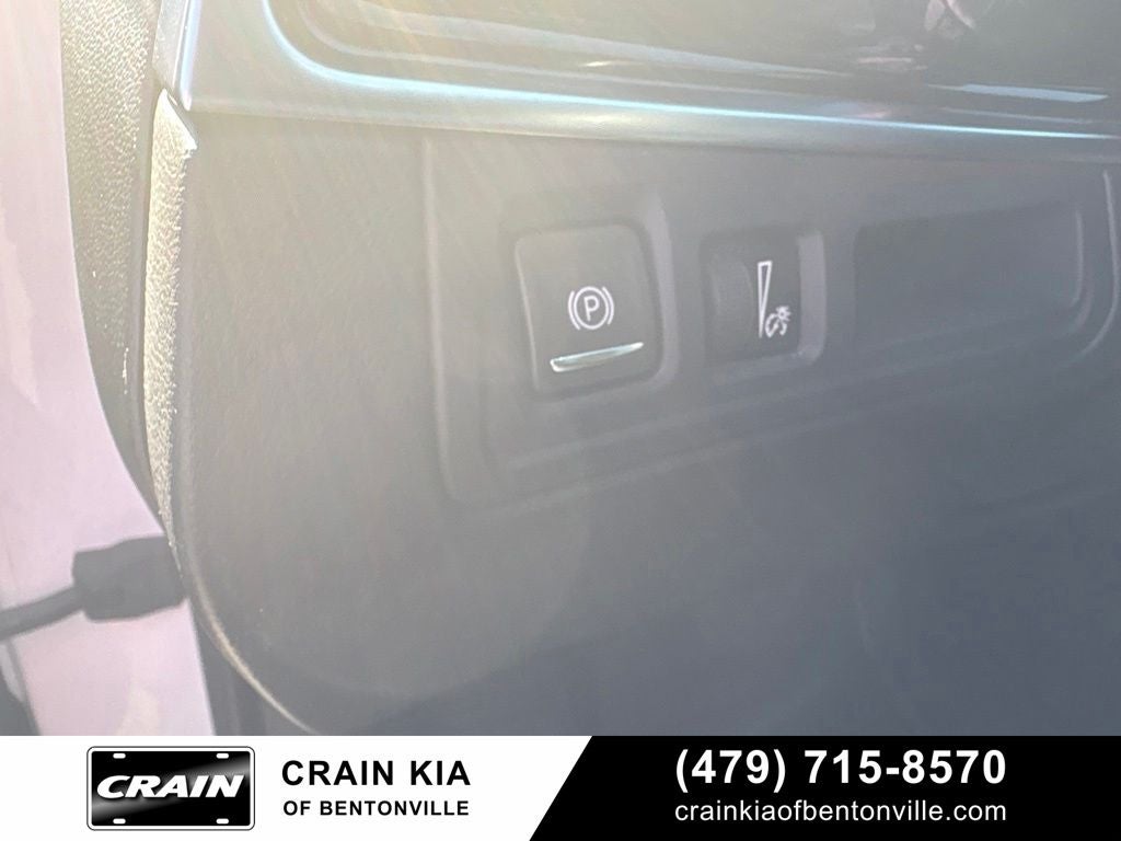 2024 Cadillac XT6 Luxury - AWD / PANORAMIC SUNROOF / CLEAN CARFAX
