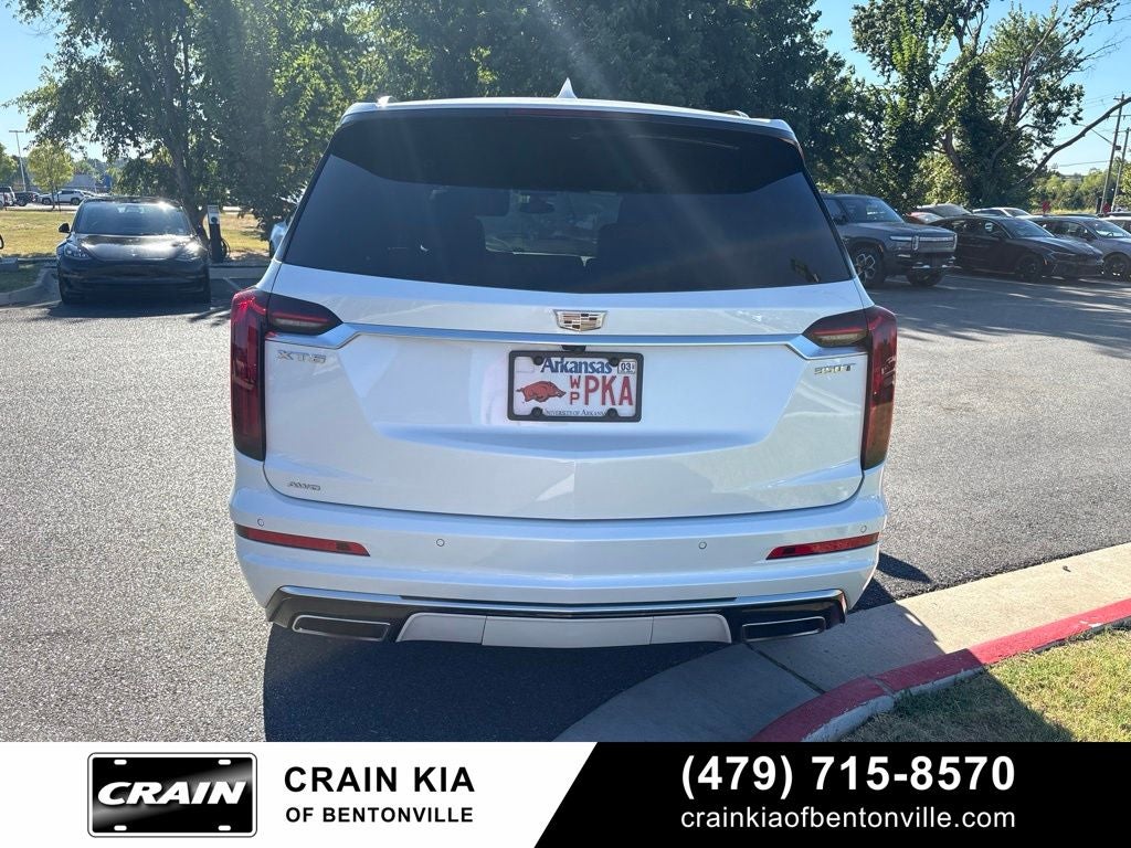 2024 Cadillac XT6 Luxury - AWD / PANORAMIC SUNROOF / CLEAN CARFAX