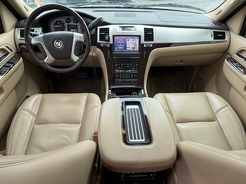 2014 Cadillac Escalade Premium - AWD / CLEAN CARFAX / VERY LOW MILES!